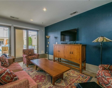 201 W Ponce De Leon Avenue - Photo Thumbnail 40