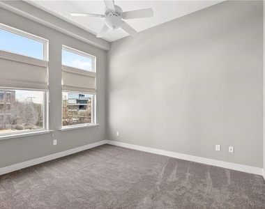201 W Ponce De Leon Avenue - Photo Thumbnail 25