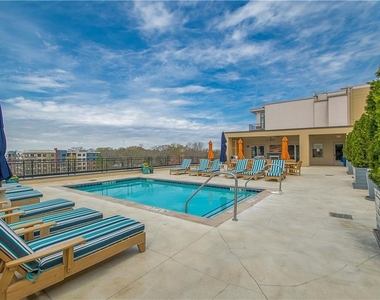 201 W Ponce De Leon Avenue - Photo Thumbnail 41