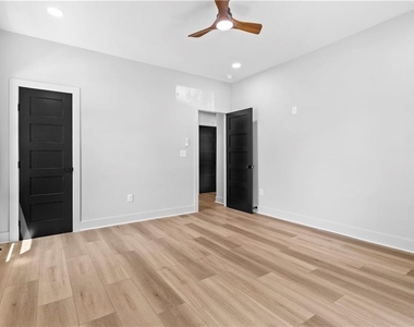 646 Robert Street Nw - Photo Thumbnail 17