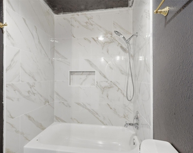 4035 Cypressdale Drive - Photo Thumbnail 12