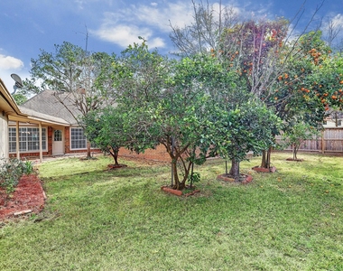 7403 Manor Bridge Court - Photo Thumbnail 10