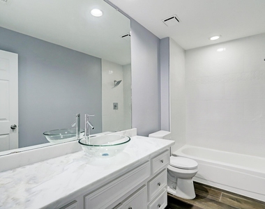 7403 Manor Bridge Court - Photo Thumbnail 6