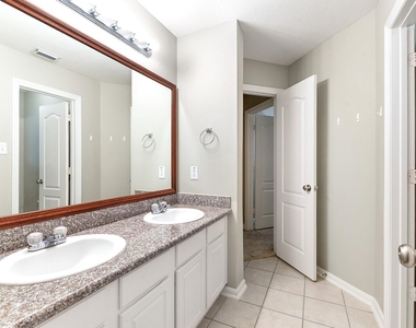 5035 Logans Landing Lane - Photo Thumbnail 27