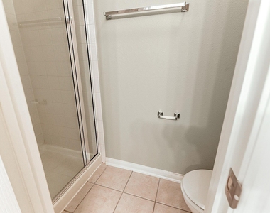 5035 Logans Landing Lane - Photo Thumbnail 24