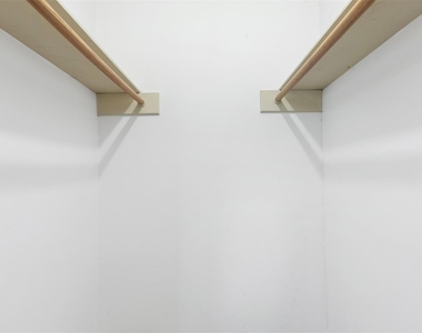10810 Sugar Hill Drive - Photo Thumbnail 19