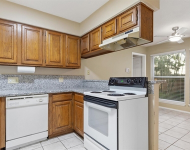 10810 Sugar Hill Drive - Photo Thumbnail 14