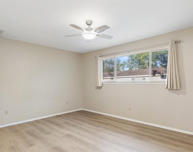 10810 Sugar Hill Drive - Photo Thumbnail 18