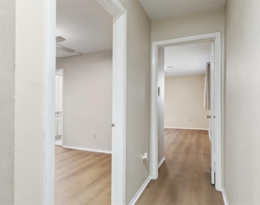 10810 Sugar Hill Drive - Photo Thumbnail 21