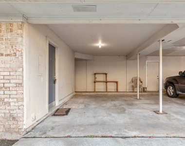 10810 Sugar Hill Drive - Photo Thumbnail 4