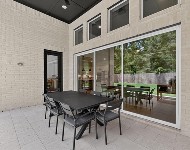 9722 Dani Lake Drive - Photo Thumbnail 38
