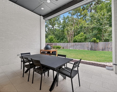 9722 Dani Lake Drive - Photo Thumbnail 37