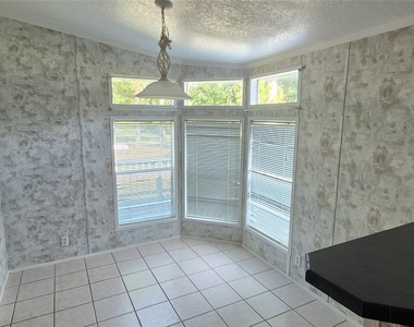 24430 Oak Hollow Boulevard - Photo Thumbnail 6