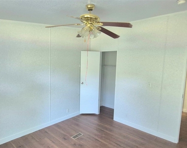 24430 Oak Hollow Boulevard - Photo Thumbnail 25