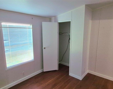 24430 Oak Hollow Boulevard - Photo Thumbnail 21
