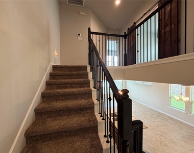 1234 Willow Plains Ln - Photo Thumbnail 10
