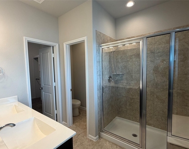 1234 Willow Plains Ln - Photo Thumbnail 12
