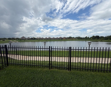 1234 Willow Plains Ln - Photo Thumbnail 26