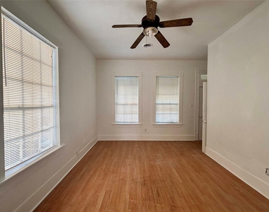 3410 Sealy Street - Photo Thumbnail 18