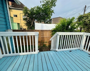 3410 Sealy Street - Photo Thumbnail 23
