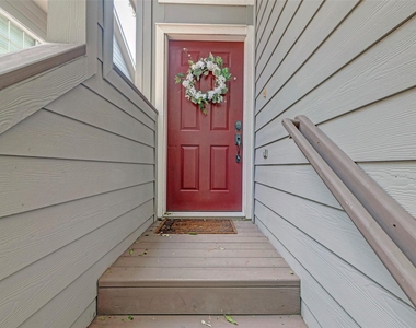 218 Blushwood Place - Photo Thumbnail 1