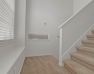 218 Blushwood Place - Photo Thumbnail 2