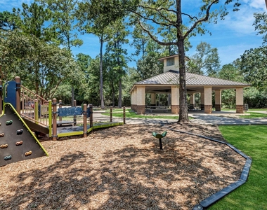 218 Blushwood Place - Photo Thumbnail 21