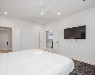 4109 Hare Street - Photo Thumbnail 4