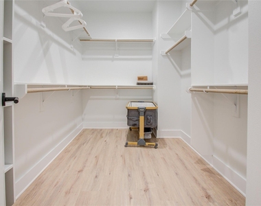 4109 Hare Street - Photo Thumbnail 10
