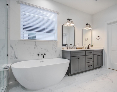 4109 Hare Street - Photo Thumbnail 9