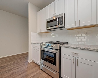 214 Cumberland Forest Drive - Photo Thumbnail 21