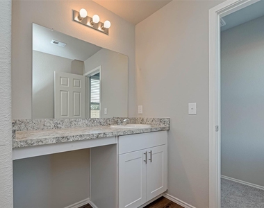 214 Cumberland Forest Drive - Photo Thumbnail 35