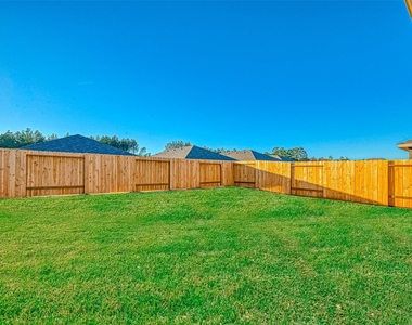 214 Cumberland Forest Drive - Photo Thumbnail 48
