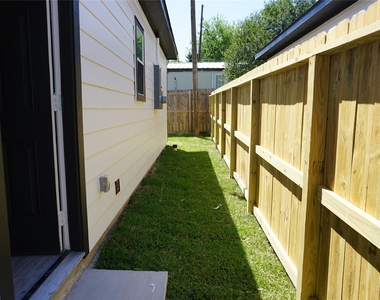 11753 White Cedar - Photo Thumbnail 19
