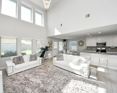 3514 Windham Way - Photo Thumbnail 2