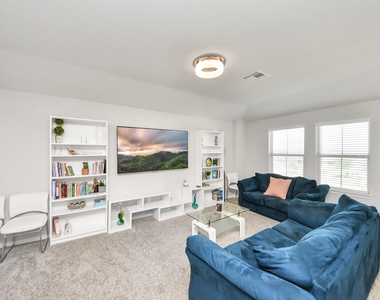 3514 Windham Way - Photo Thumbnail 6