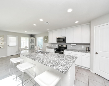 3514 Windham Way - Photo Thumbnail 23
