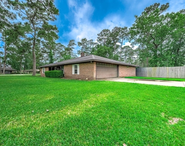 5813 Russell Lane - Photo Thumbnail 1