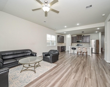 11430 Cypress Birch Court - Photo Thumbnail 5