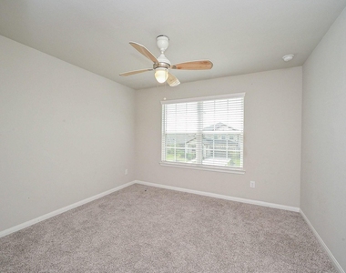 11430 Cypress Birch Court - Photo Thumbnail 13