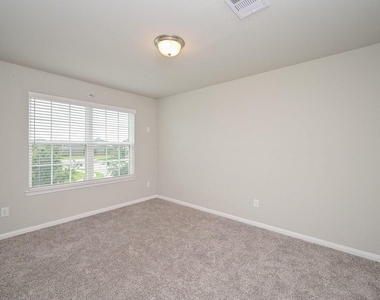 11430 Cypress Birch Court - Photo Thumbnail 12