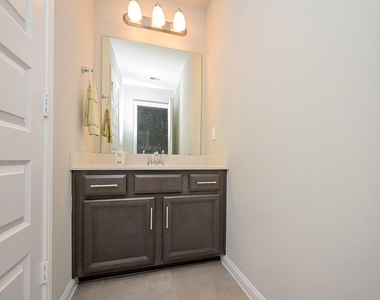 11430 Cypress Birch Court - Photo Thumbnail 14