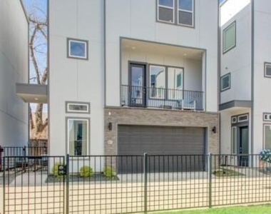 8411 Hempstead Road - Photo Thumbnail 4