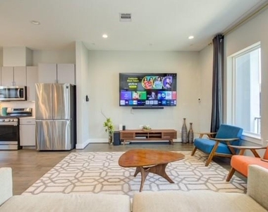 8411 Hempstead Road - Photo Thumbnail 14
