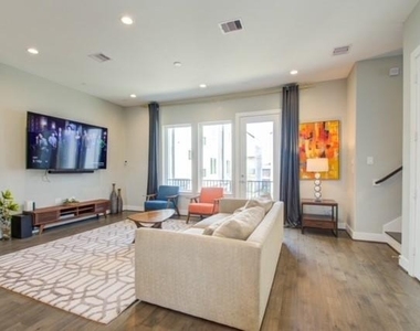 8411 Hempstead Road - Photo Thumbnail 30
