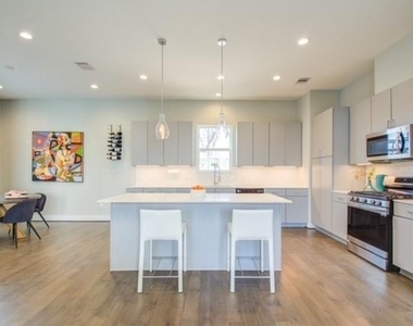 8411 Hempstead Road - Photo Thumbnail 20