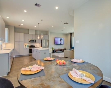 8411 Hempstead Road - Photo Thumbnail 29