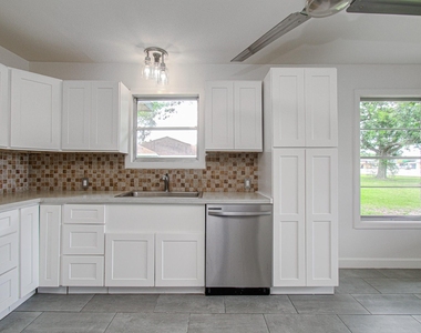 709 S Mccarty Avenue - Photo Thumbnail 21