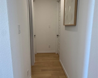 3030 Lantana Trail - Photo Thumbnail 24