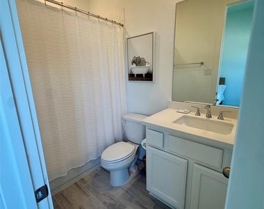 3030 Lantana Trail - Photo Thumbnail 29